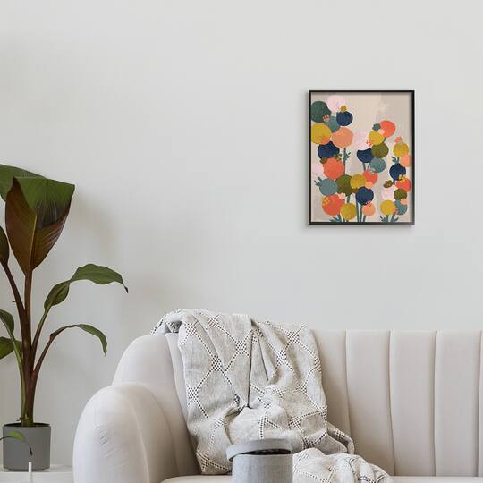 Stupell Industries Organic Shape Flowers Circular Distressed Pattern in Black Frame Wall Art